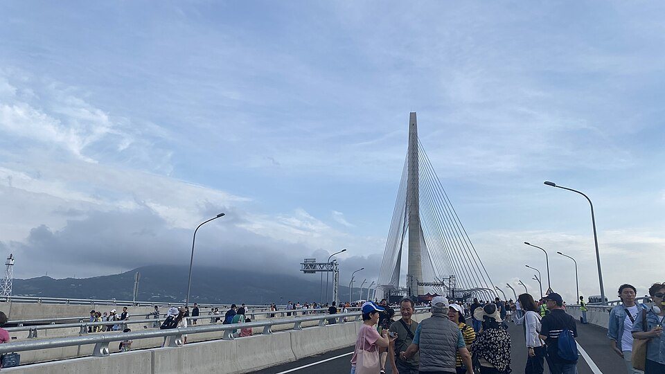 Danjiang Bridge